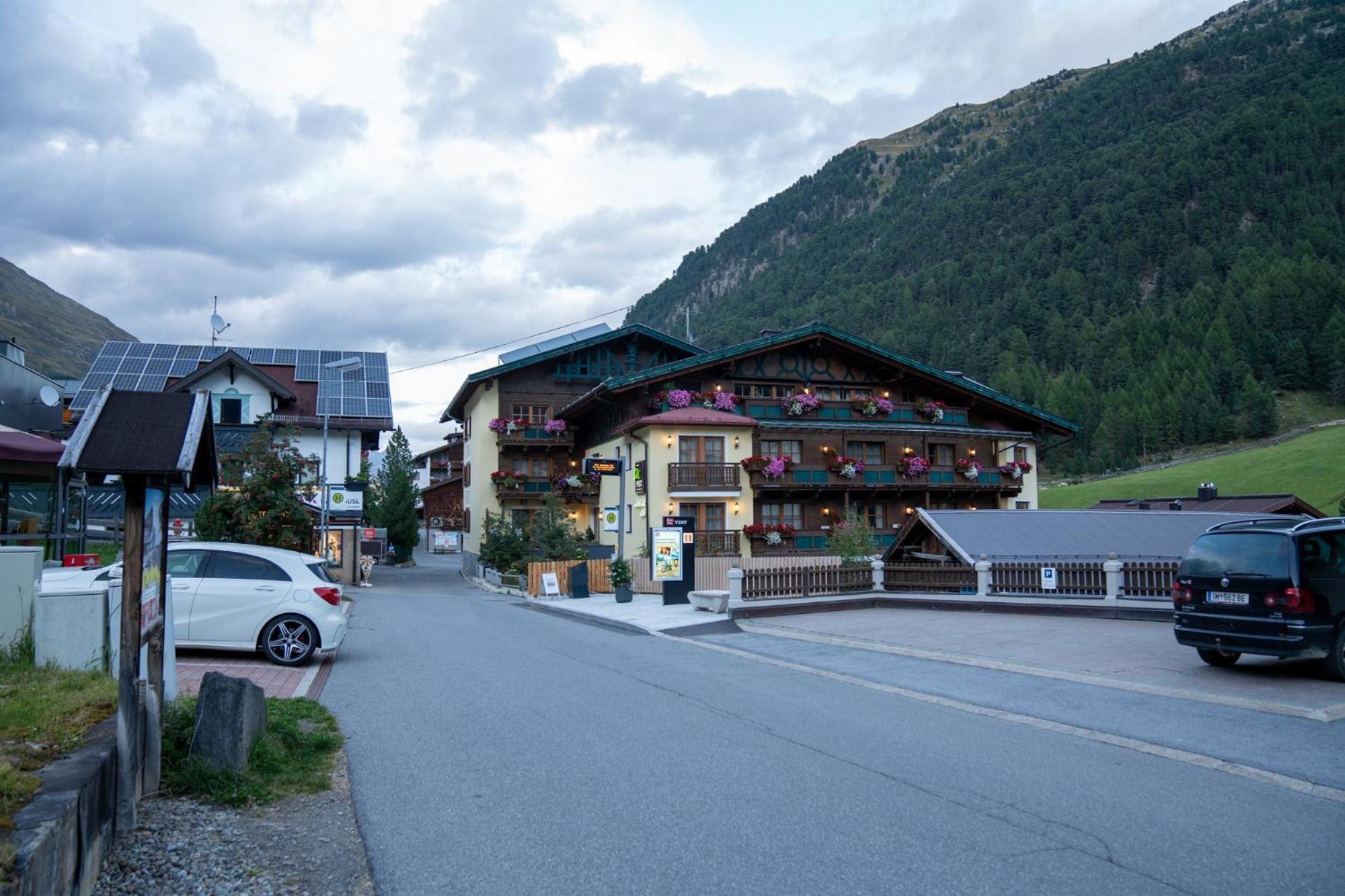 Gaestehaus -Pension Edelweiss Vent Eksteriør bilde